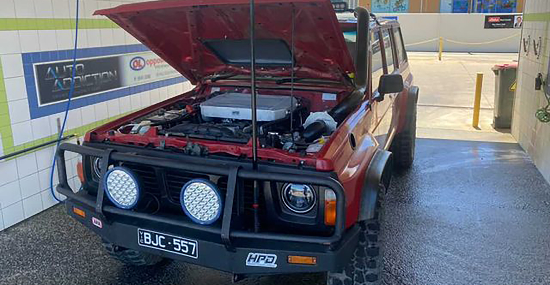 V80 Pajero with intercooler & Catch can