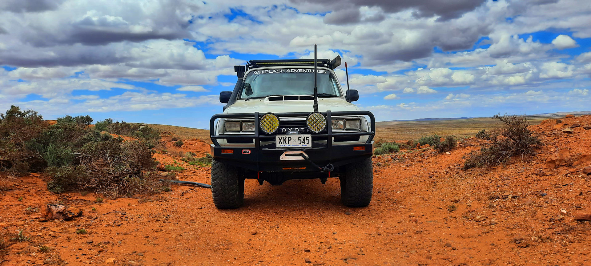 V80 Pajero with intercooler & Catch can