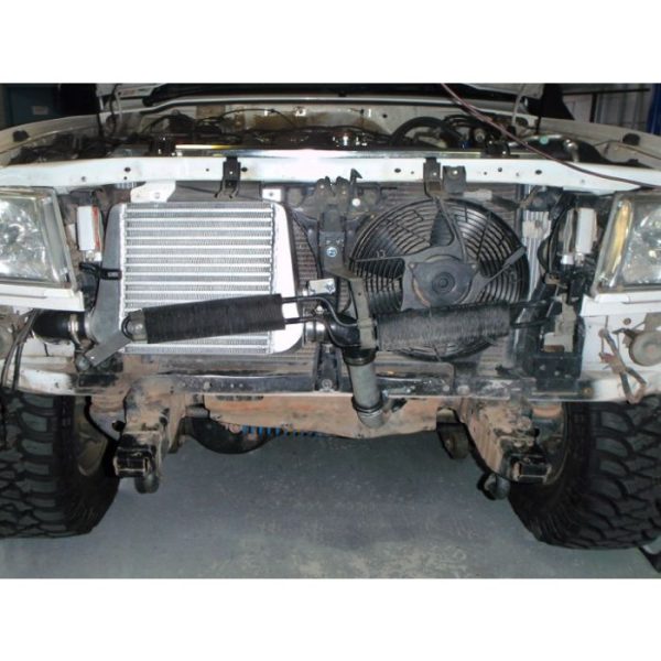 NISSAN PATROL INTERCOOLER GU TD42 99 03 280MM 2 600x600