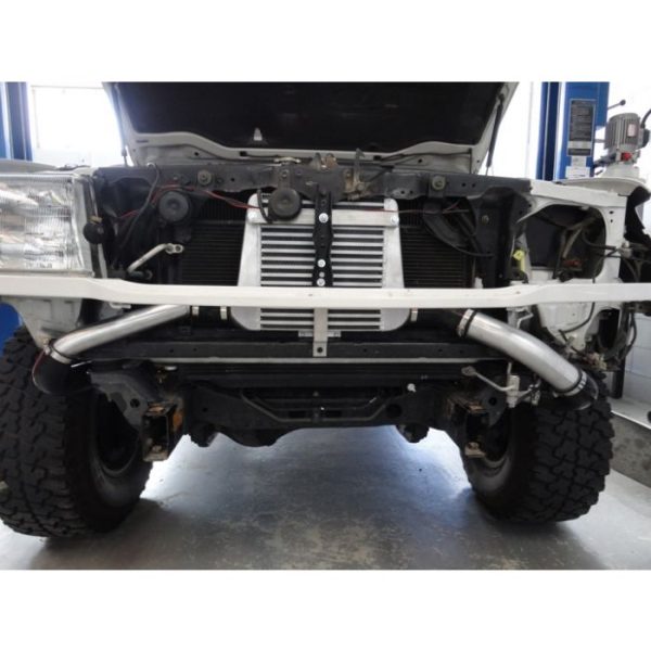 TOYOTA LANDCRUISER 100 SERIES INTERCOOLER 1HZ CENTER 2 600x600