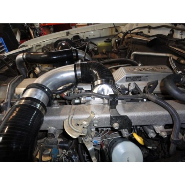 TOYOTA LANDCRUISER 100 SERIES INTERCOOLER 1HZ CENTER 4 600x600