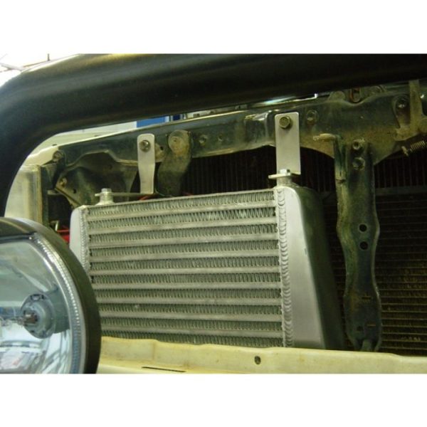 TOYOTA LANDCRUISER 100 SERIES INTERCOOLER 1HZ SIDE 2 600x600