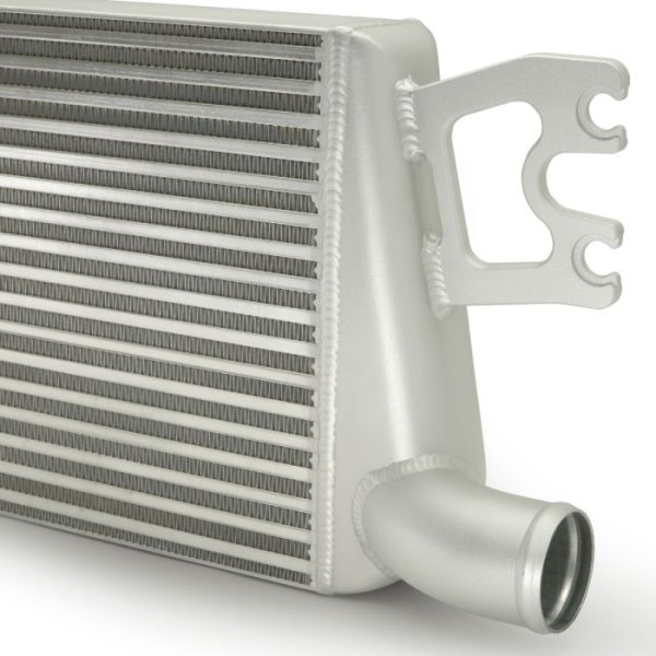 ik dm4 f intercooler hero 6 square 1 600x600