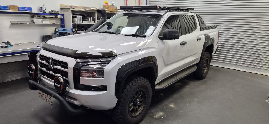 MV Triton / D27 Navara at HPD for R&D